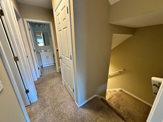 Building Photo - *$1,000 OFF Monthly Rent Through Summer!* Renovated 5-BR, 2-BA