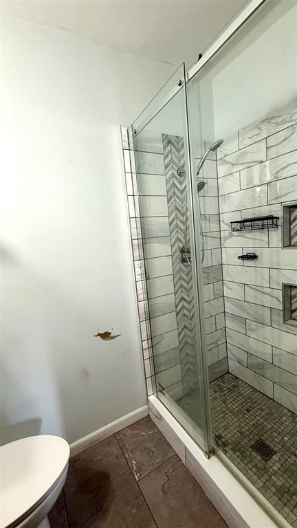 Building Photo - 1916 N Hastings St