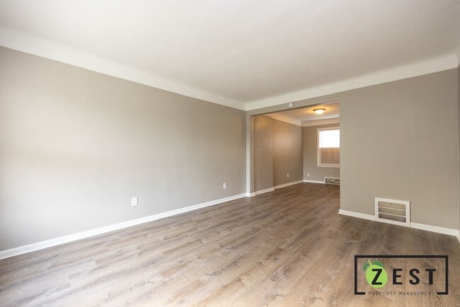 Building Photo - Greiner Apartments