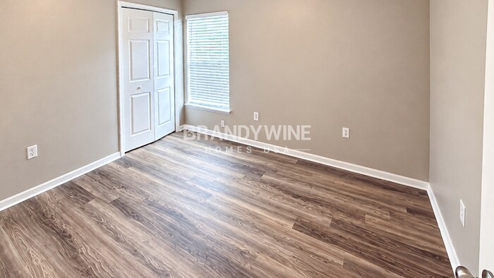 Building Photo - 16030 Lanesboro Ct
