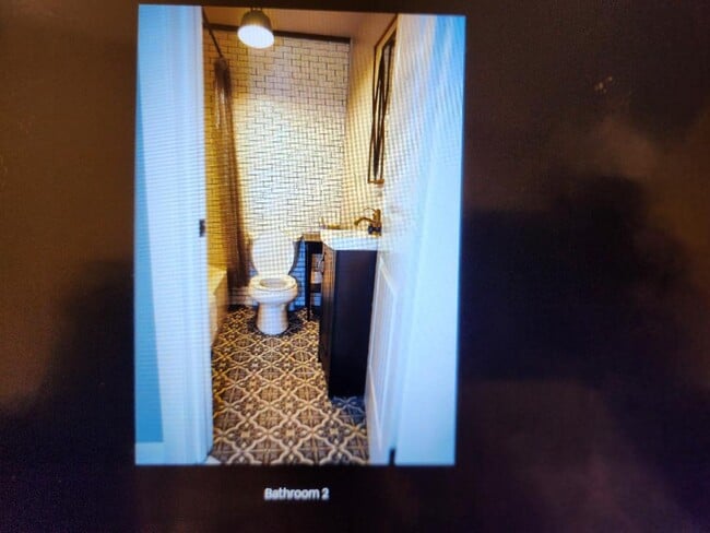 Building Photo - 306 E Bethune St