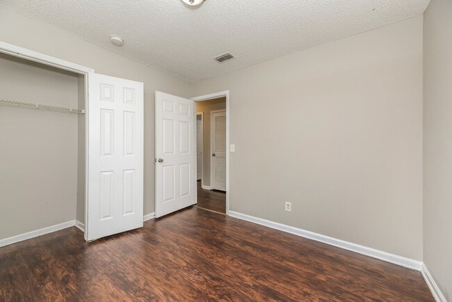 Building Photo - 3313 Fitzgerald St