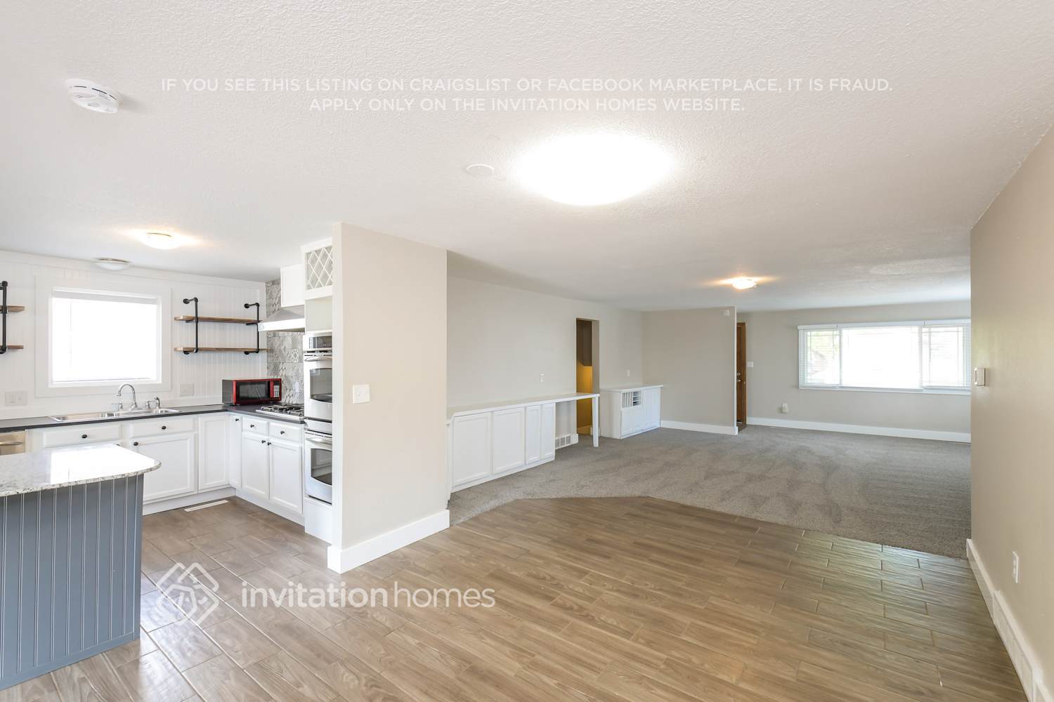 Building Photo - 285 N 10th Ave