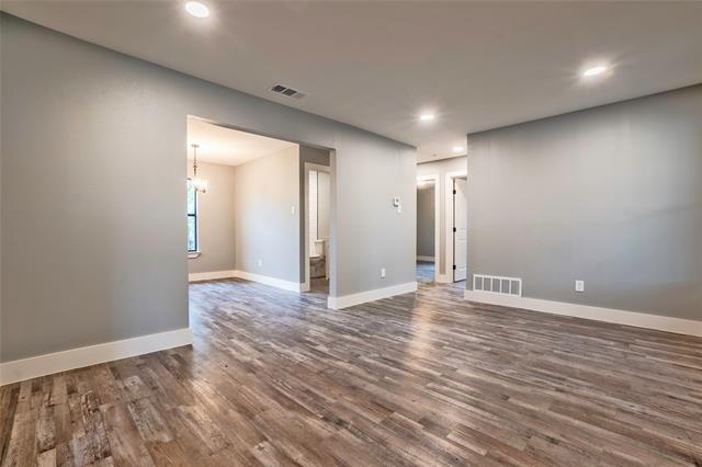 Building Photo - 2423 Fenwick Dr
