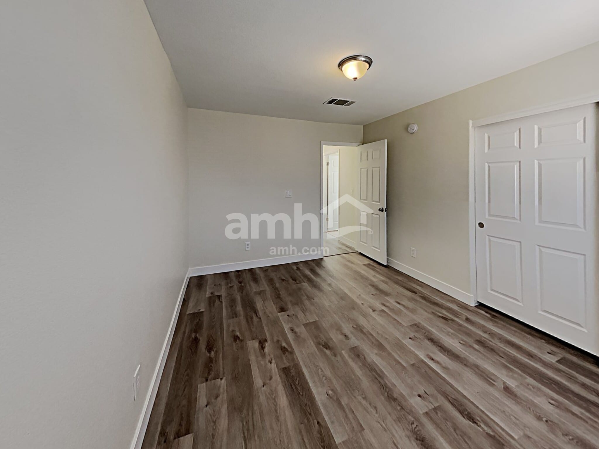 Building Photo - 7224 Tame Pl