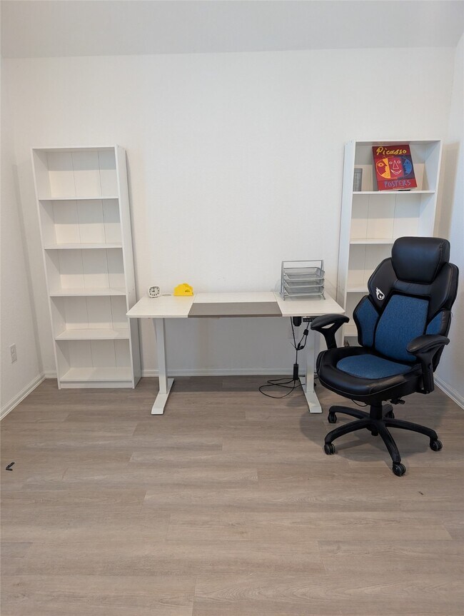 Building Photo - 9918 Highland Harvest Dr