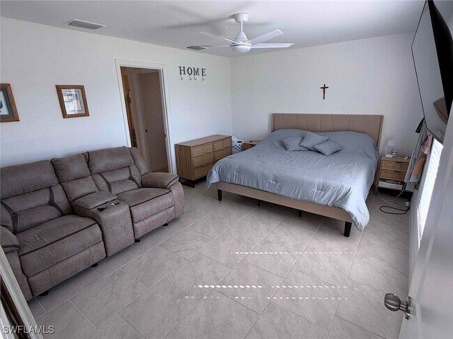 Building Photo - 20061 Green Pasture Rd