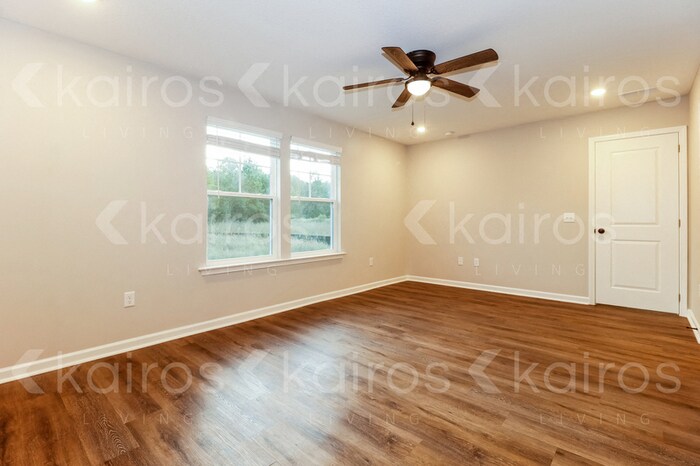 Building Photo - 52 Cottage Grove Dr