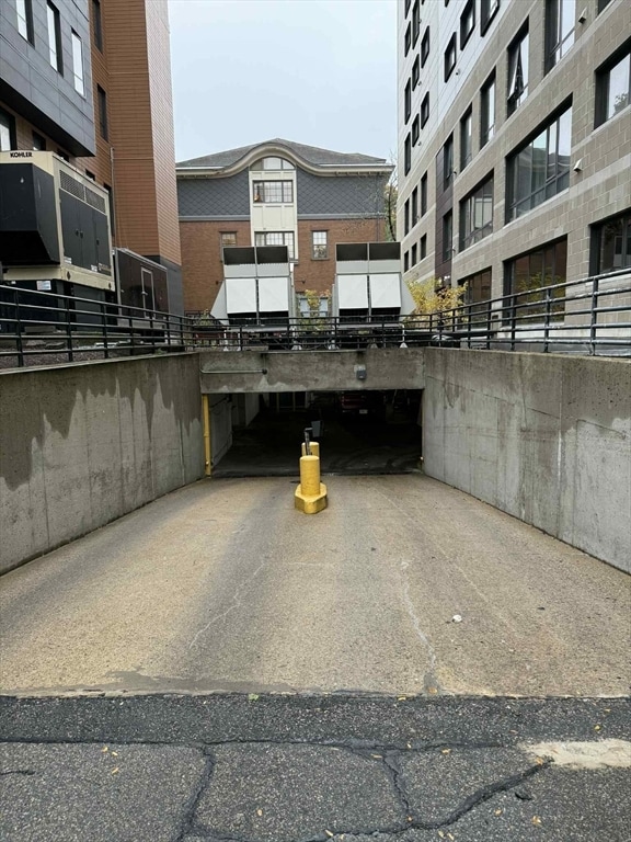 Building Photo - 118 Centre St