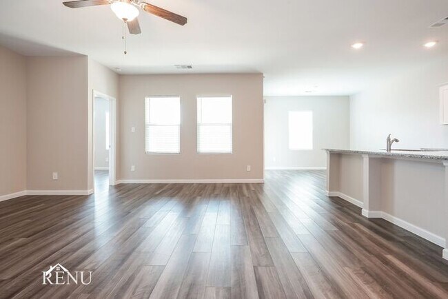 Building Photo - 1645 Braeburn Ln