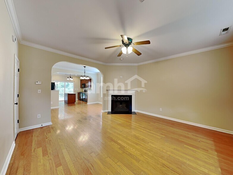 Building Photo - 101 Marino Pl