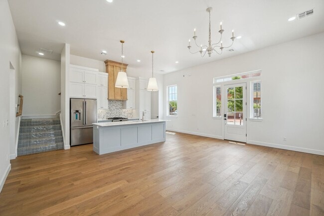 Building Photo - Classic Cape Cod Meets Modern Glam: Your D...