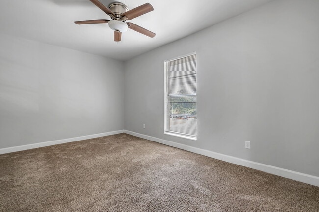 Floorplan - Great apartment near West Tennessee