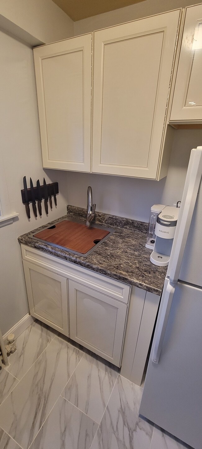 Building Photo - 540 Myrtle Ave