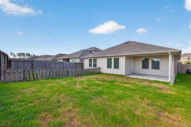 Building Photo - 21501 Rustic Elm Dr