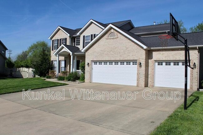 Building Photo - 3014 Roan Hill Dr