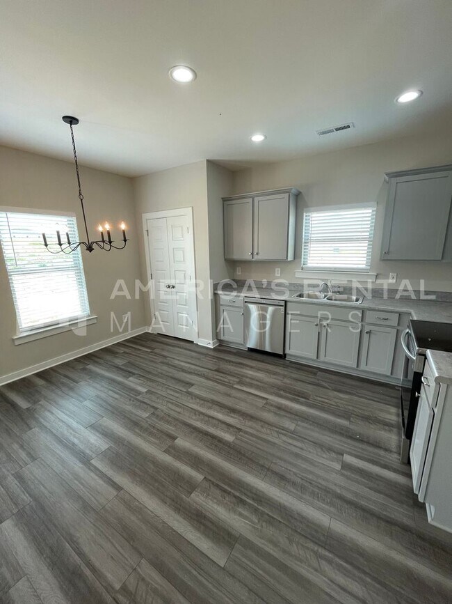 Building Photo - Home for Rent in Eva, AL!!! View with 48 Hours Notice! DEPOSIT PENDING!