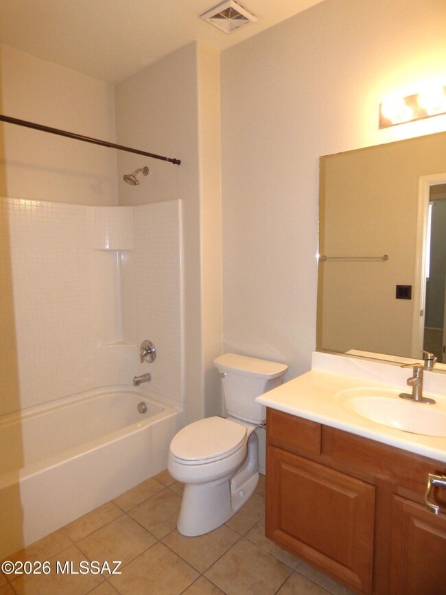 Building Photo - 14377 N Bannerstone Ct
