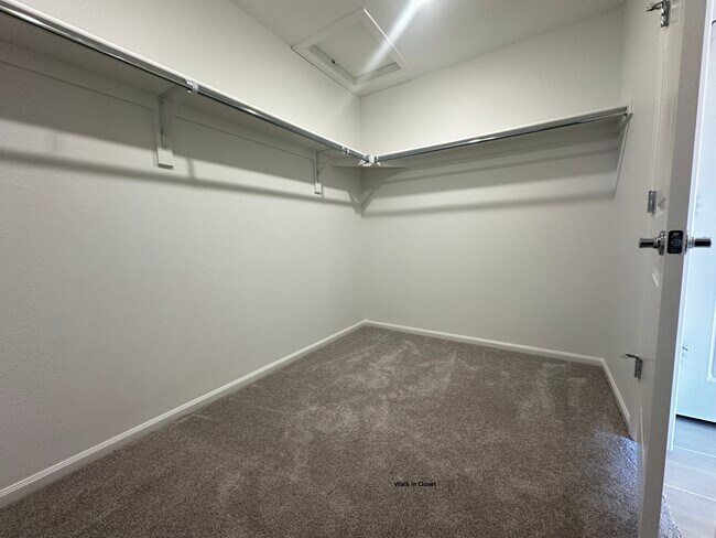 Building Photo - 21154 E 63rd Dr