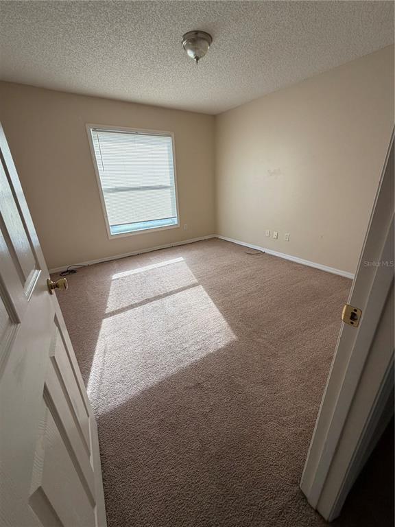 Building Photo - 12685 Enclave Dr