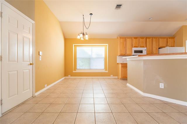 Building Photo - 4552 Oak Shores Dr