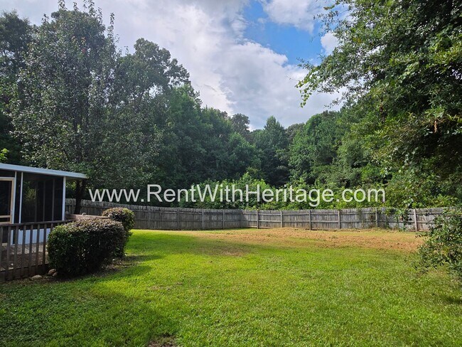 Building Photo - 6535 Manor Creek Dr