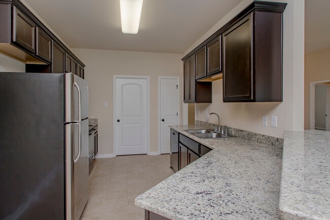 Building Photo - 42228 Marblestone Ave