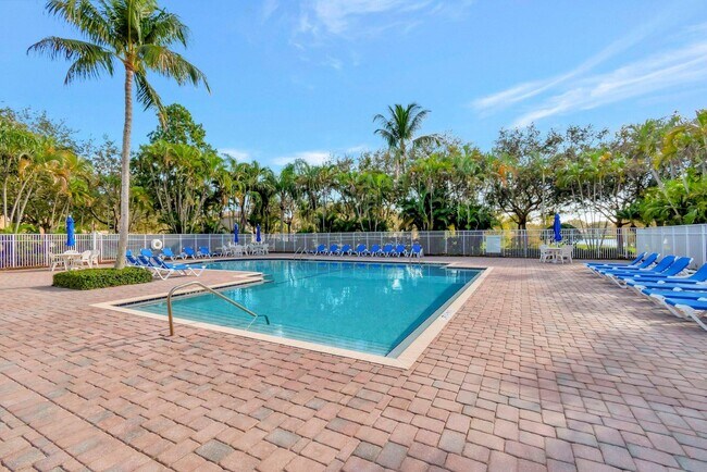 Building Photo - 5057 Sancerre Cir