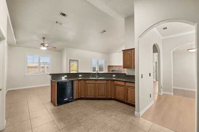 Building Photo - Stunning and Beautifully Spacious Home