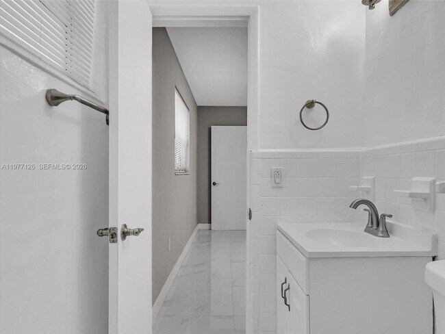 Building Photo - 6800 Raleigh St