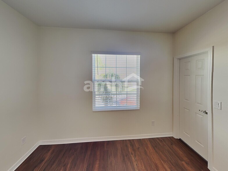 Building Photo - 5405 Manchester Dr