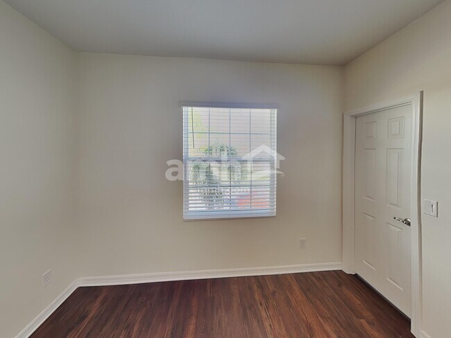 Building Photo - 5405 Manchester Dr