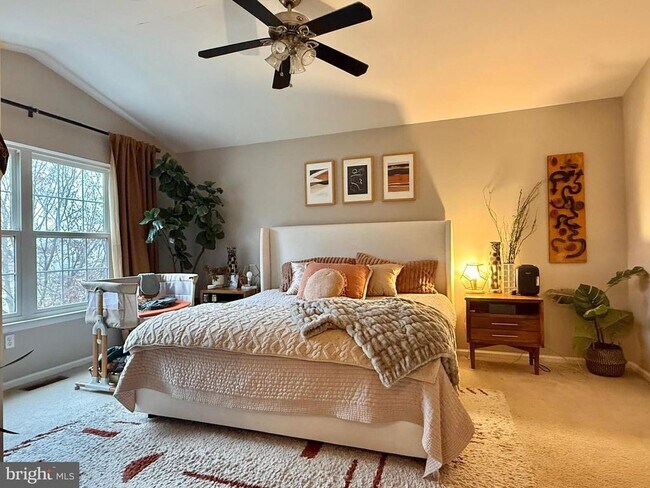 Building Photo - 602 Hamilton St