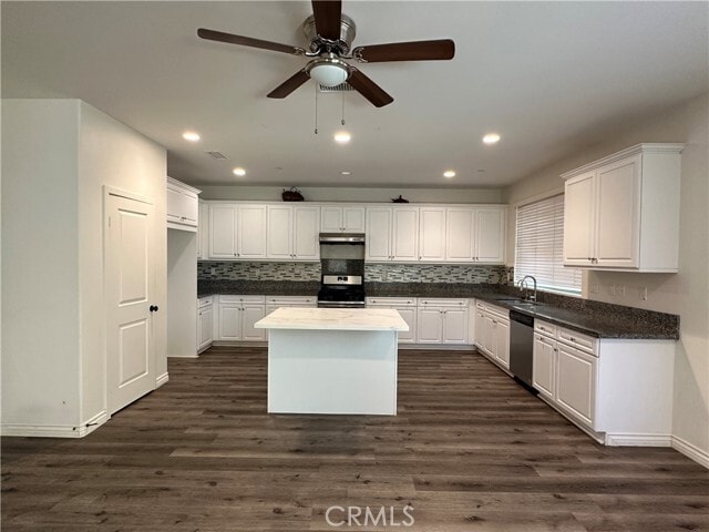 Building Photo - 3903 Merryvale Way
