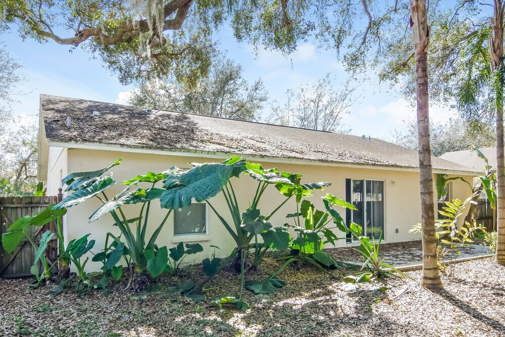 Building Photo - 306 Carriage Crossing Cir