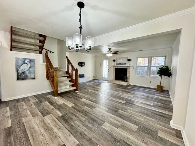 Building Photo - 3-Bedroom Townhome Ready NOW!! Completely Updated - Fenced Backyard - Exterior Storage!