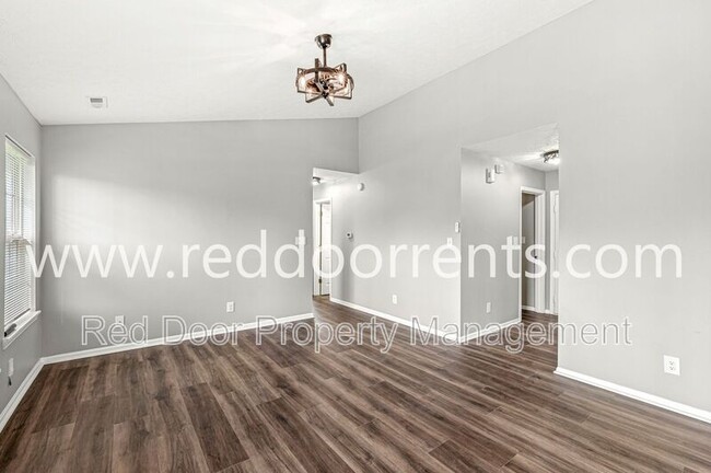 Building Photo - 3003 Briarchase Ct