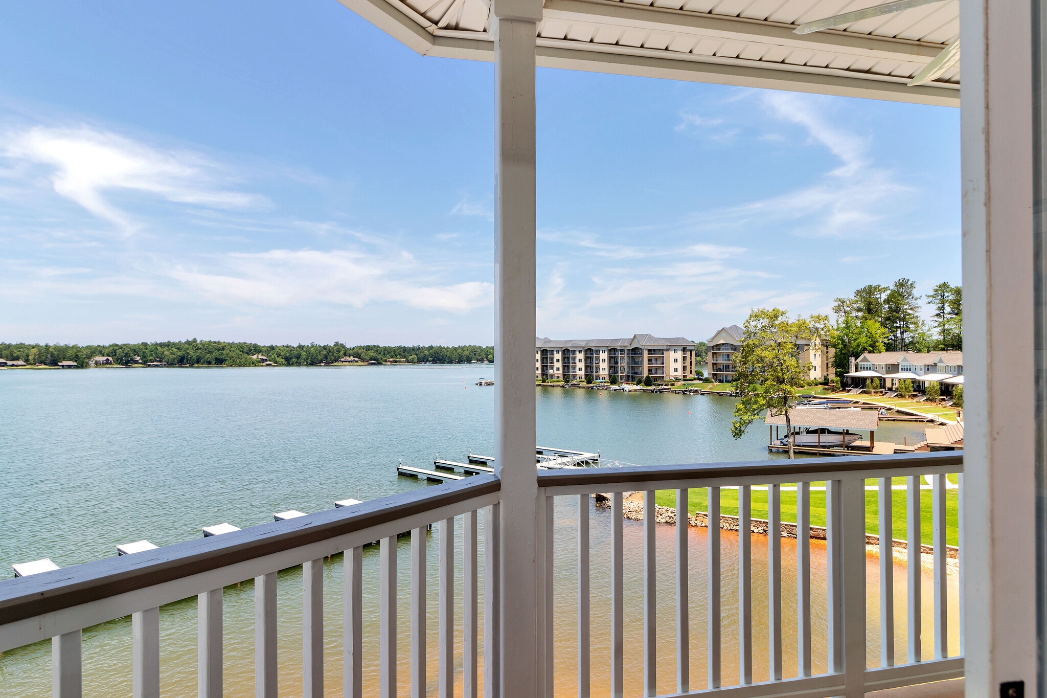 Building Photo - 203 Sunset Point Dr