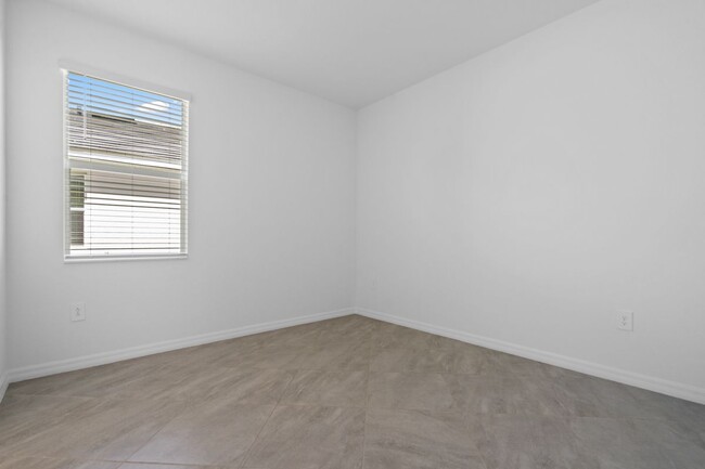 Building Photo - 4373 Lemongrass Dr