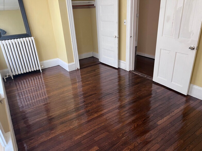 Building Photo - 10 Commonwealth Ave