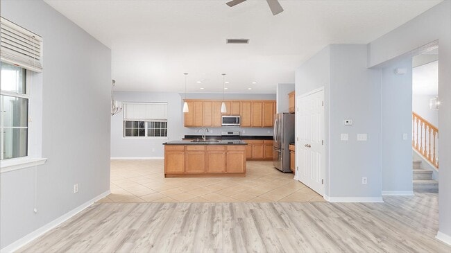 Building Photo - 3446 Pegaso Ave