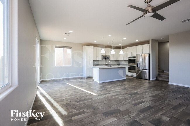 Building Photo - 6344 Gulf Waters St