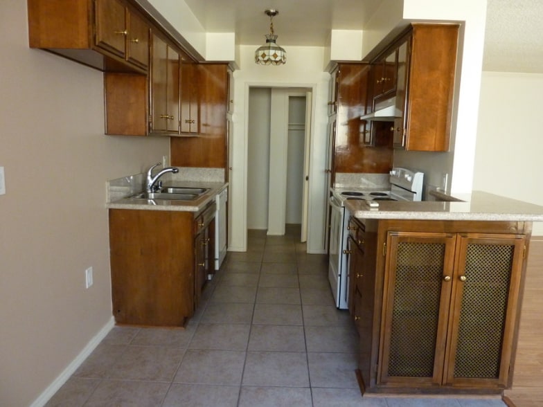Building Photo - 2055 Rodney Dr