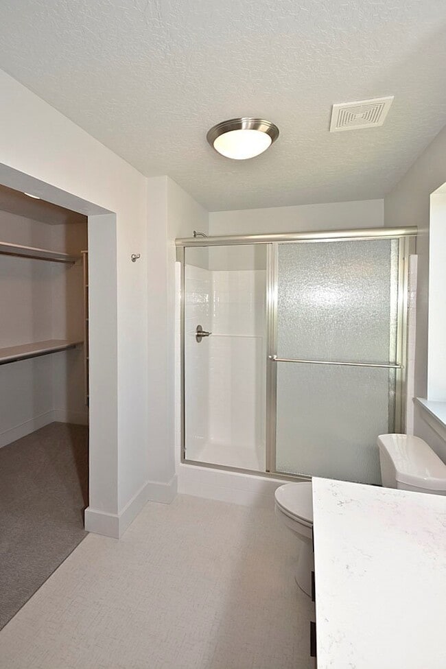 Building Photo - One of a Kind-3 Bedroom and 3 Bathroom Luxury Townhouse in Harris Ranch.