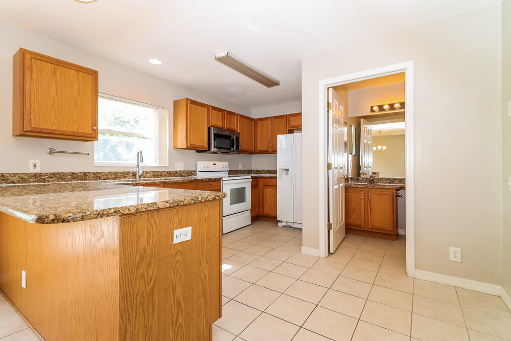 Building Photo - 13125 Thoroughbred Loop