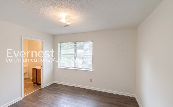 Building Photo - 8857 Millard Lee Ln