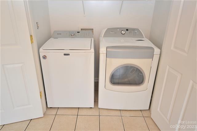 Building Photo - 9742 Bailey Rd