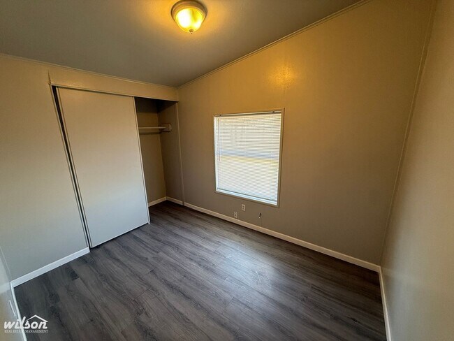 Building Photo - Spacious 3 Bed, 2 Bath Home in Union Gap!