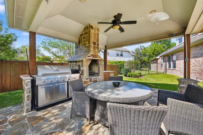 Building Photo - 99 Buck Trail Pl