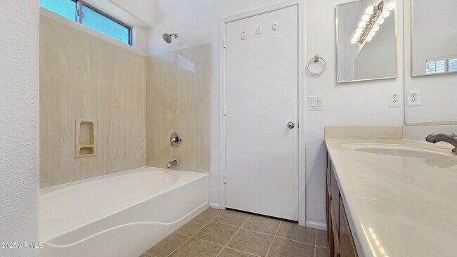 Building Photo - 12560 W Pasadena Ave